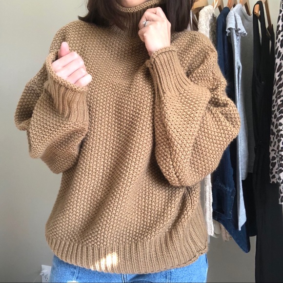Sweaters - Chunky Thick Knit Sweater